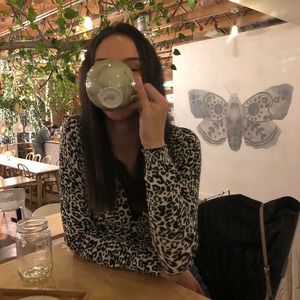 Meet your Posher, Denae